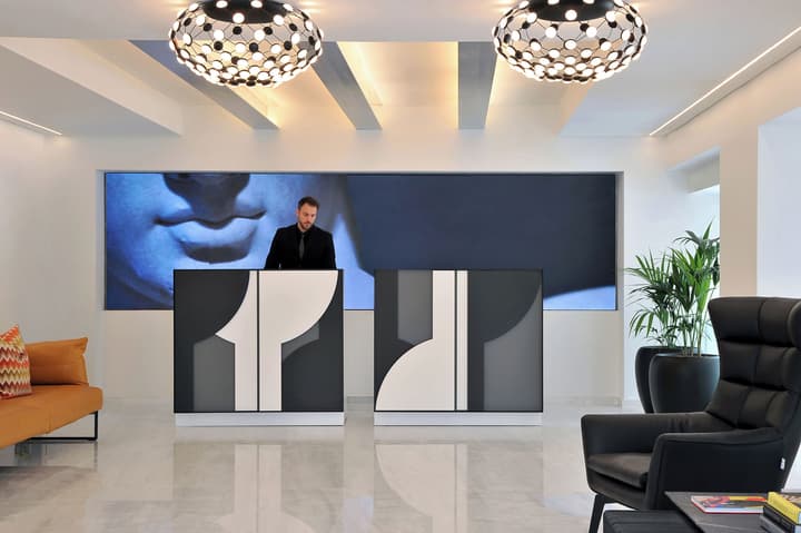The Athenaeum Luxury Hotel