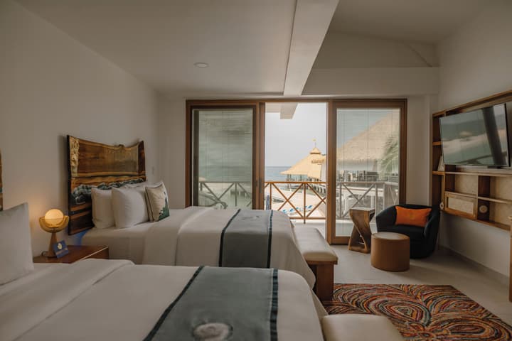 Ordovician Beach Resort