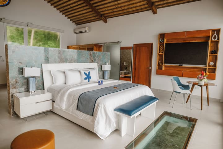 Ordovician Beach Resort