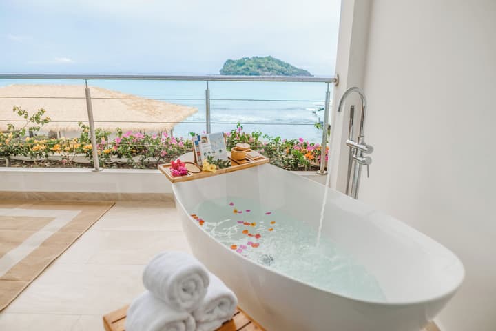 Ordovician Beach Resort