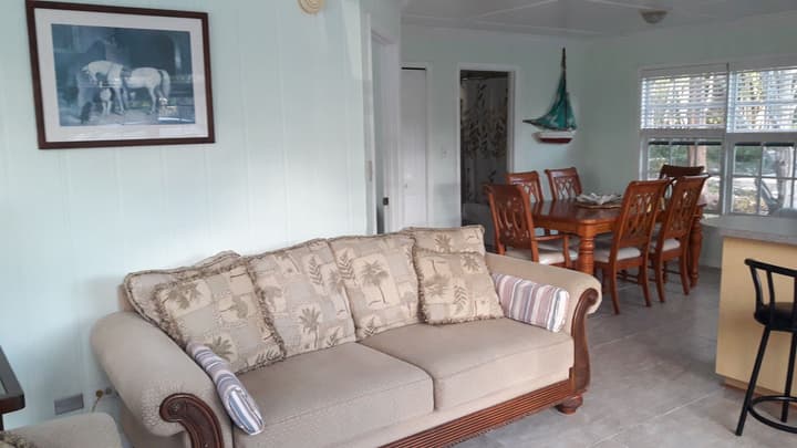 PARADISE CREEK COTTAGES
