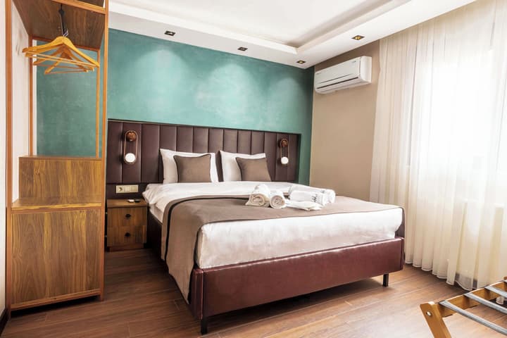 Marlon Hotel