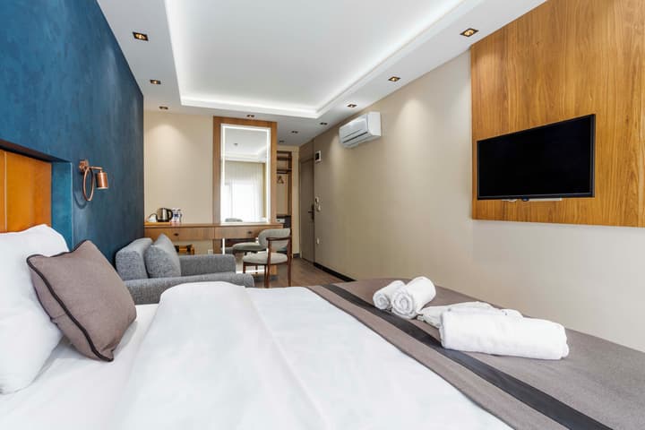 Marlon Hotel