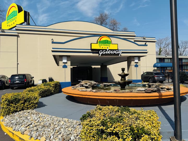 Gateway Hotel