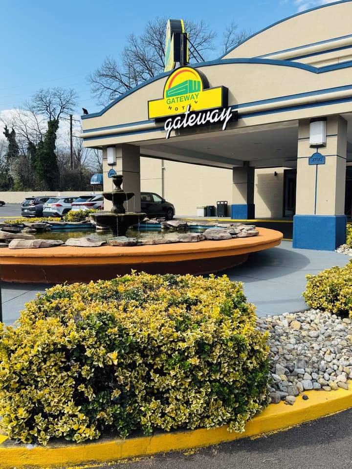 Gateway Hotel