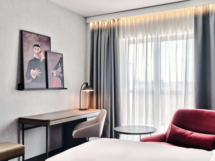 Radisson RED Hotel & Radisson RED Apartments, Kraków