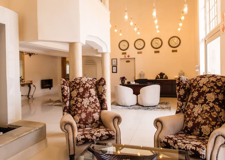 10 2nd Avenue Boutique Hotel by Dream Resorts