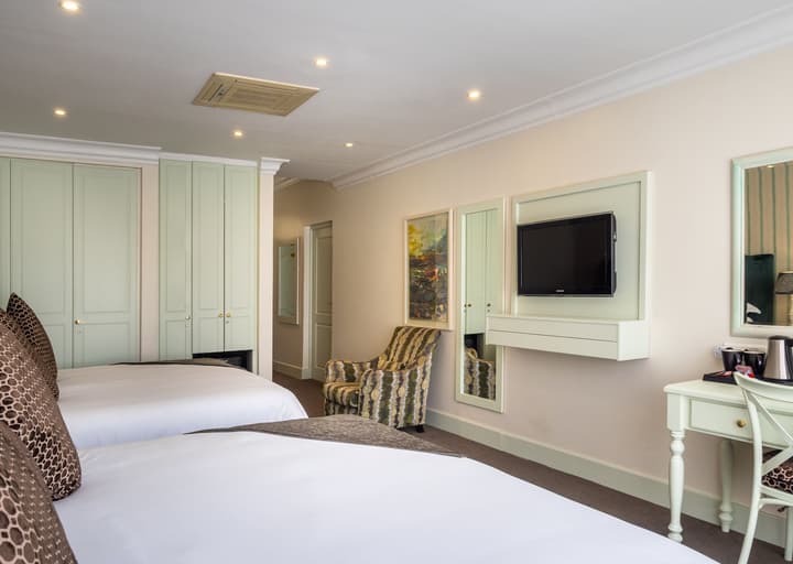 10 2nd Avenue Boutique Hotel by Dream Resorts