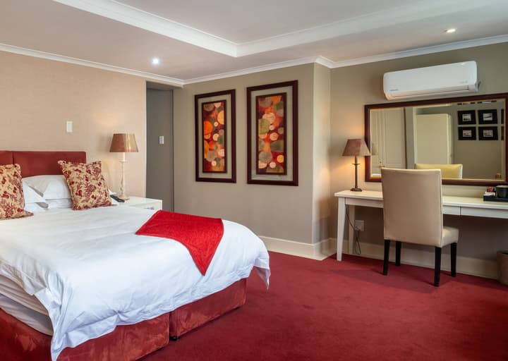 10 2nd Avenue Boutique Hotel by Dream Resorts