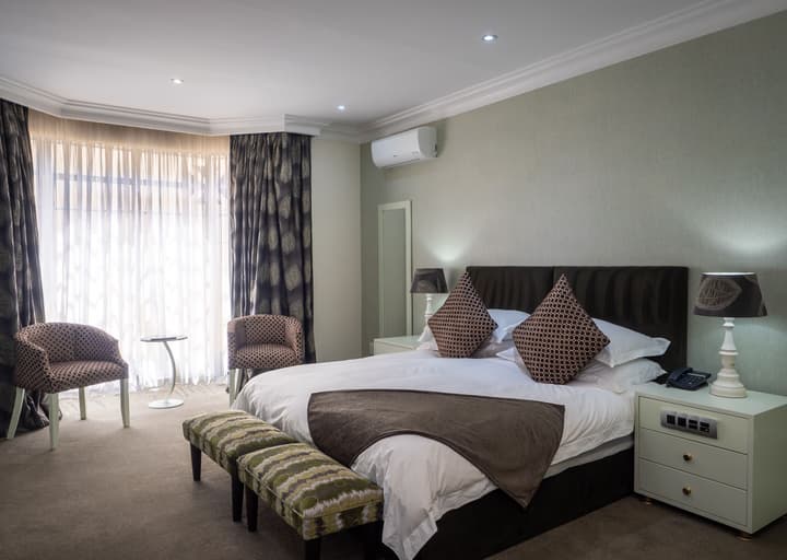 10 2nd Avenue Boutique Hotel by Dream Resorts