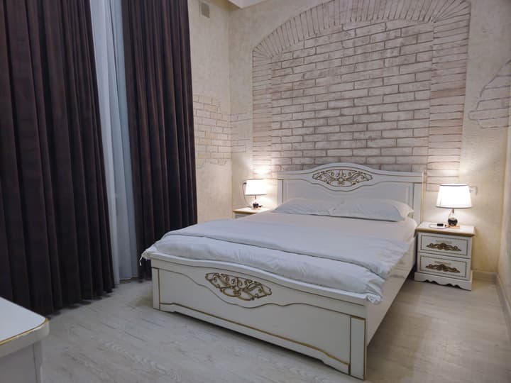 Ideal hotel