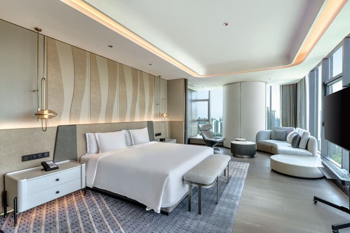 Crowne Plaza Xi'an Weiyang by IHG