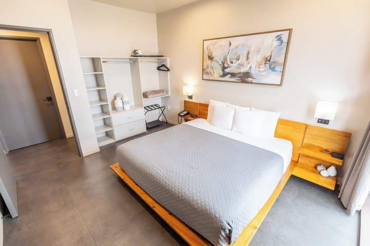City24 Hotel Little Italy Mission Hills