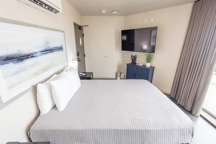City24 Hotel Little Italy Mission Hills