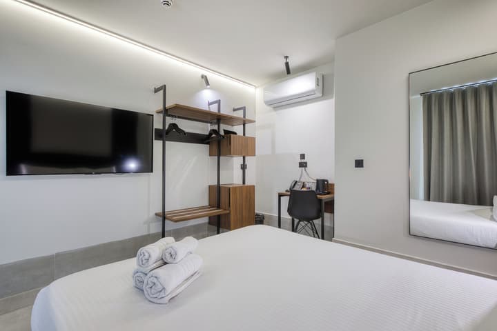 Onyx Hotel