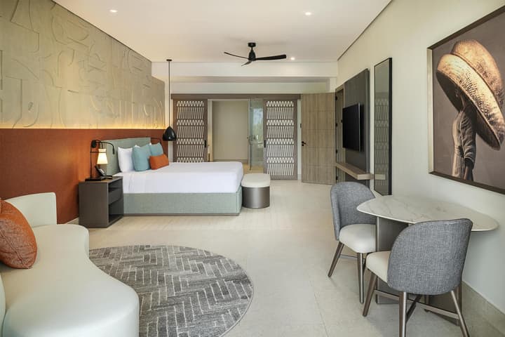 Zemi Miches Punta Cana Resort, Curio by Hilton