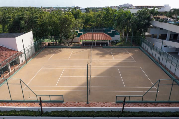 Club Hemingway