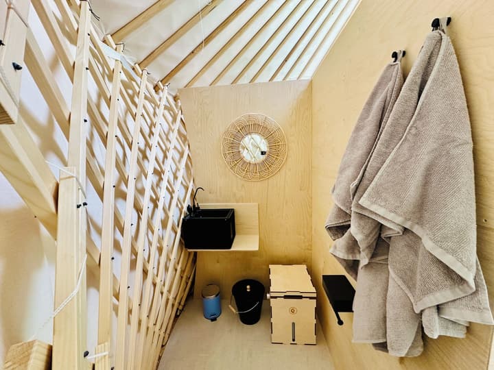Bio Kastanienhof Erfurt - Hotelpension, Frühstück & Kräuterwellness