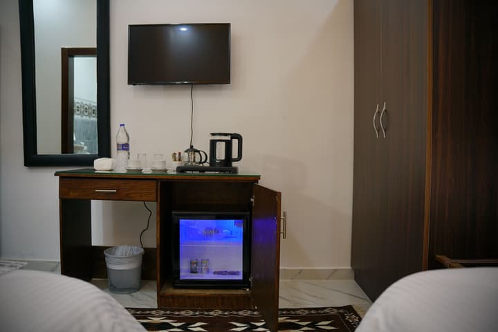 Mansi Residence