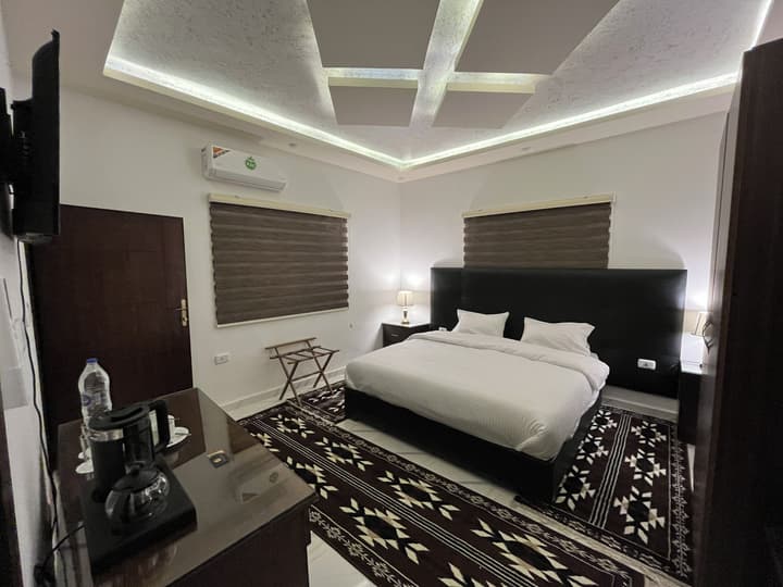 Mansi Residence