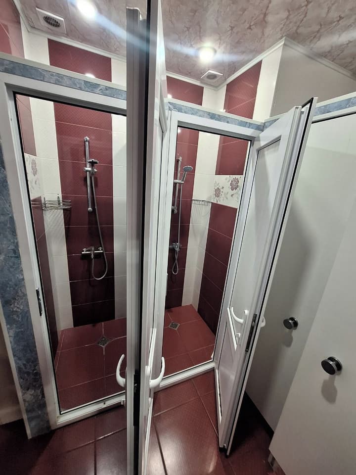 Arm Hostel