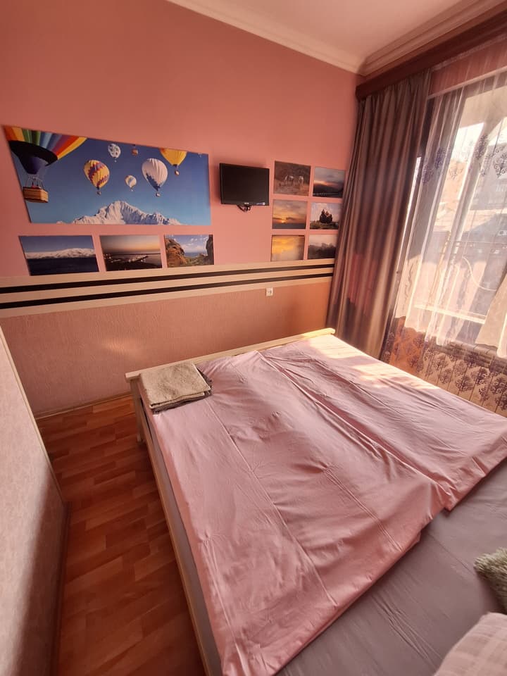 Arm Hostel