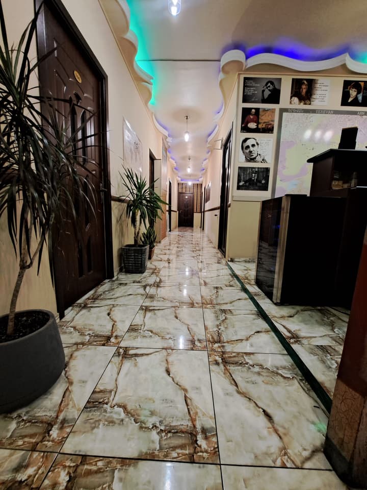 Arm Hostel