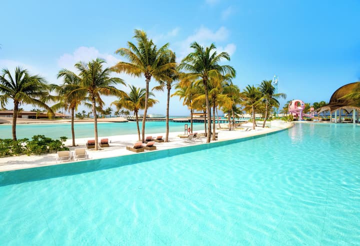 Centara Mirage Lagoon Maldives