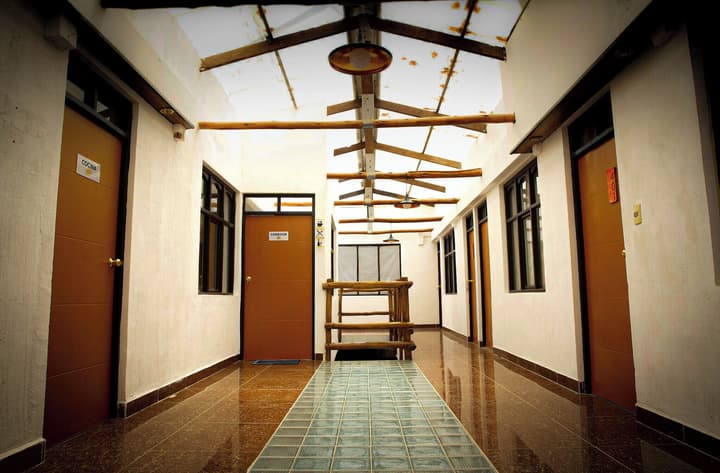 KW HOTEL