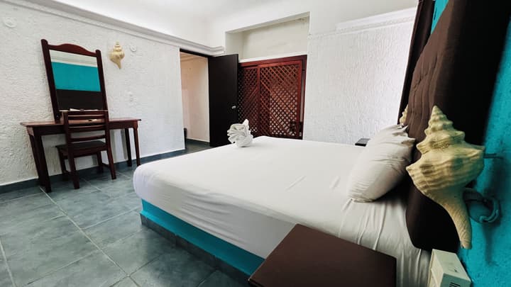 MAYAN ART Hotel Boutique - 10Th. Ave
