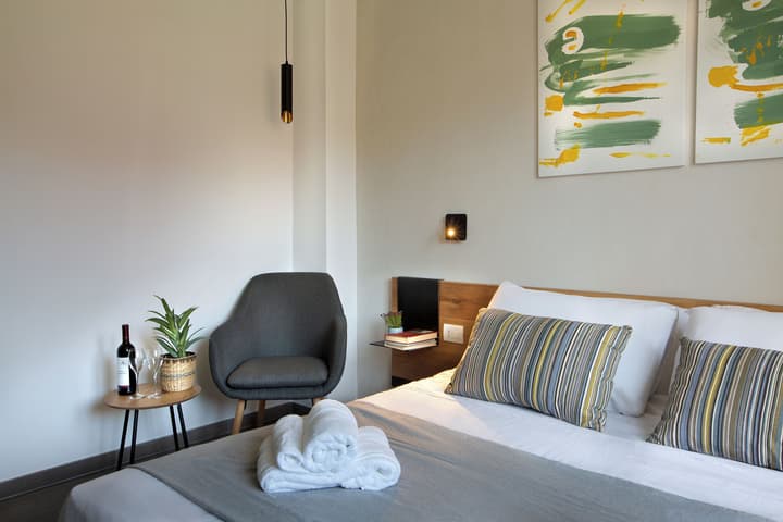 MARE FUORI ROOMS