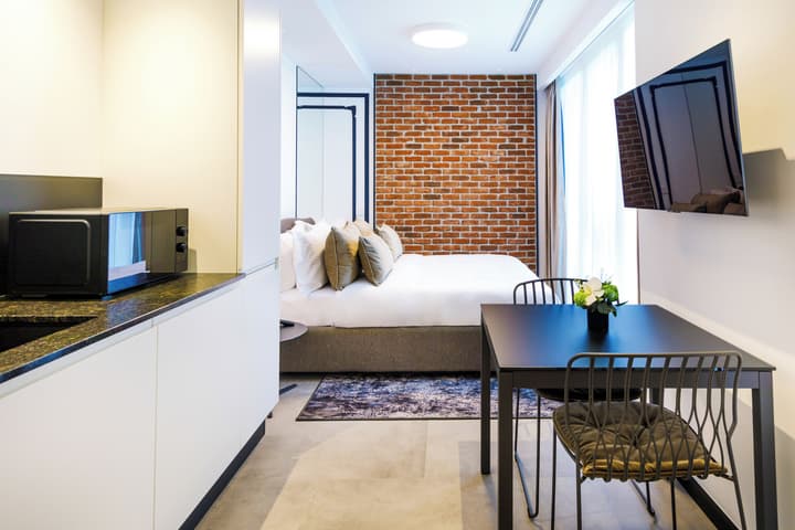 OLD TOWN SNAIL Design Apartments