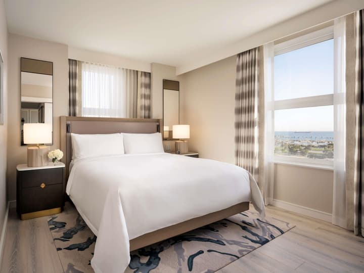 Fairmont Breakers Long Beach
