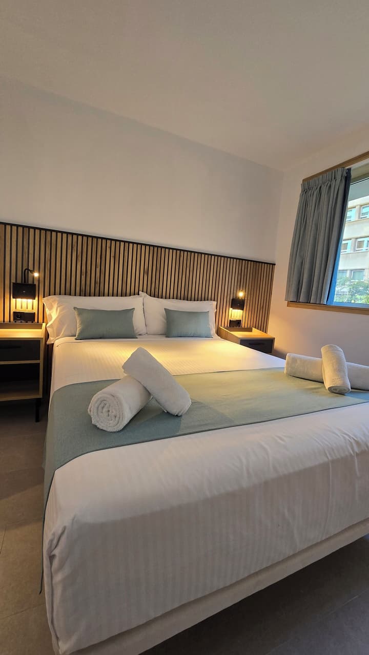 Hostal Rambla 24 by Holihome