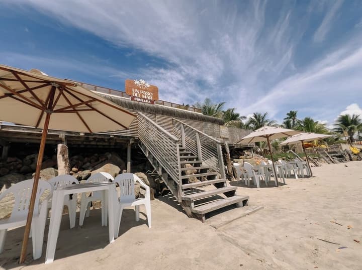 Un Paso Del Mar