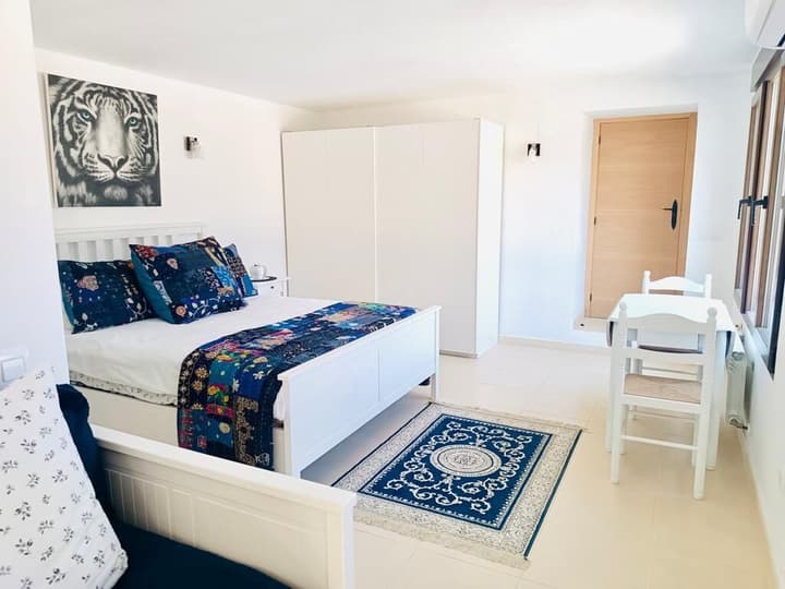 Moraira Escape With Private Pool, 1 Bed, Sleeps 2