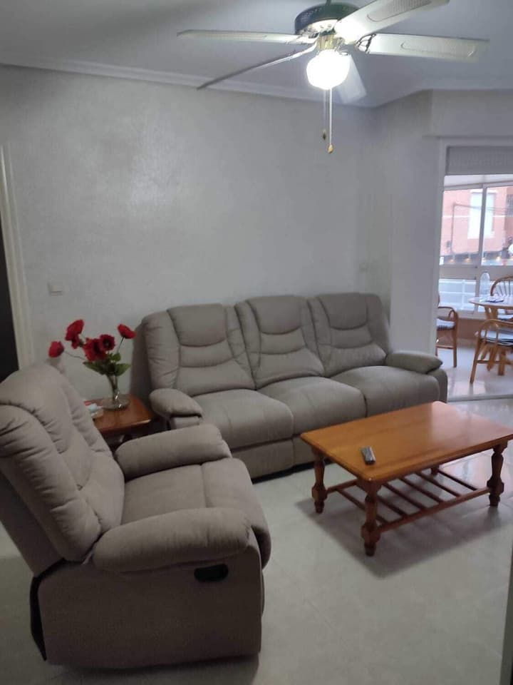 Amplio Apartamento Turistico en Torrevieja