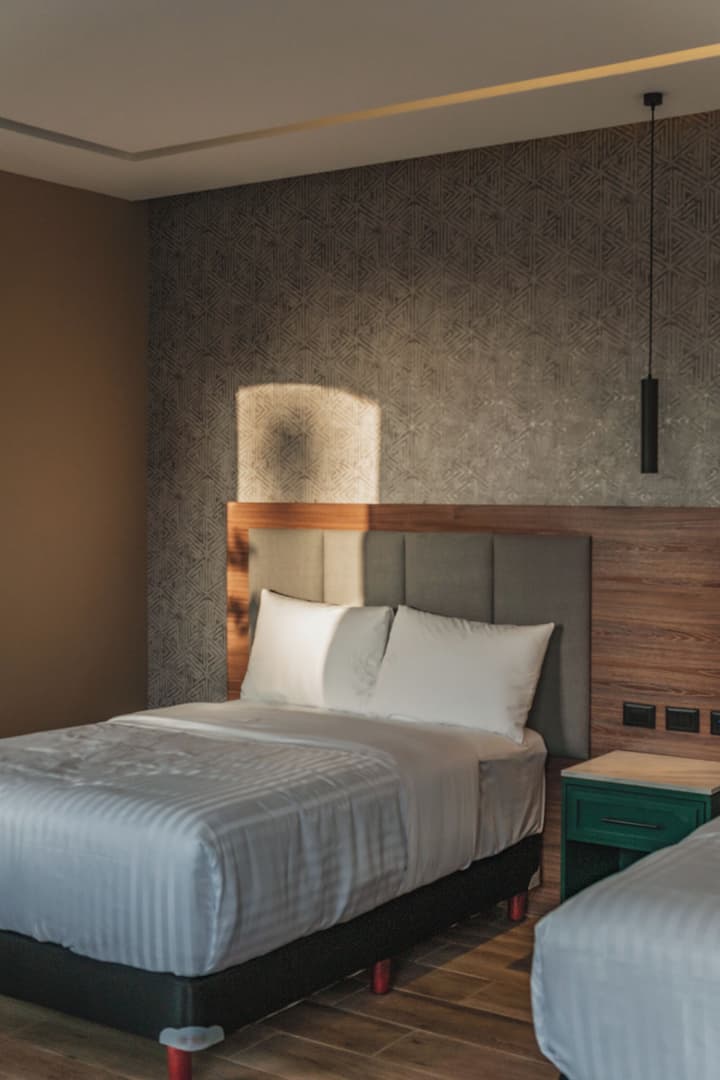 Hotel Chariot