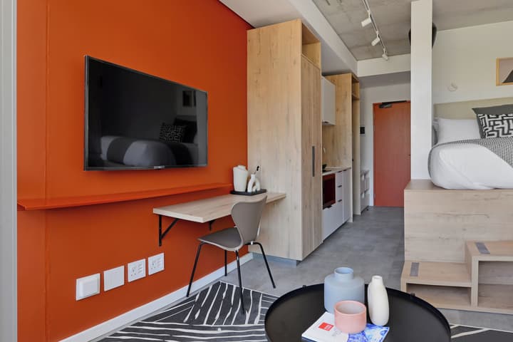 SIX ON N - Fluent Serviced Apartments
