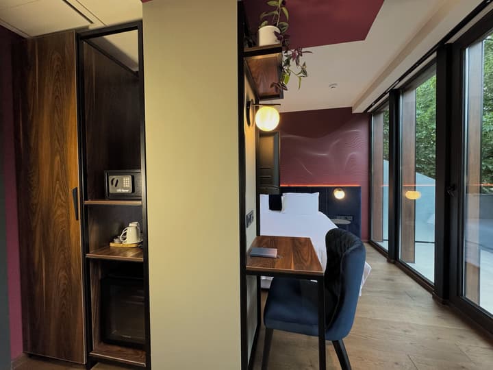Tbilisi Edition - Design Hotel