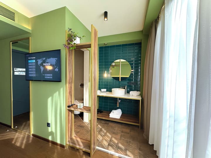 Tbilisi Edition - Design Hotel