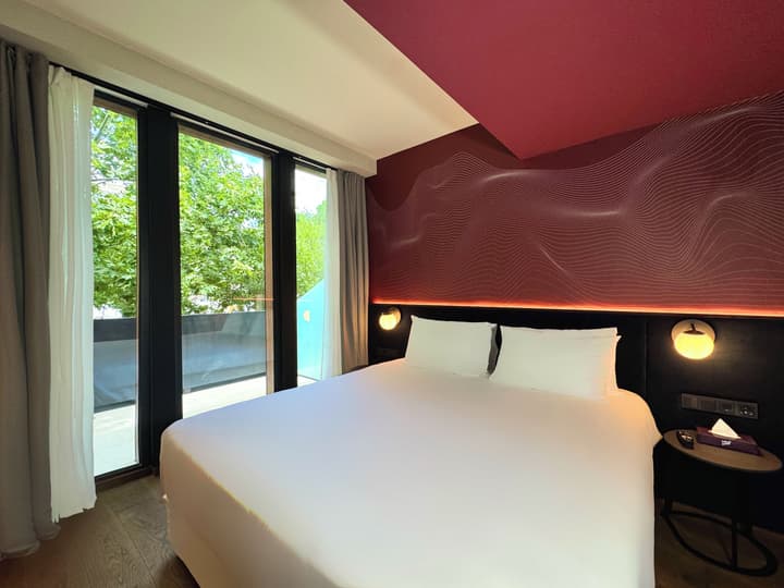 Tbilisi Edition - Design Hotel