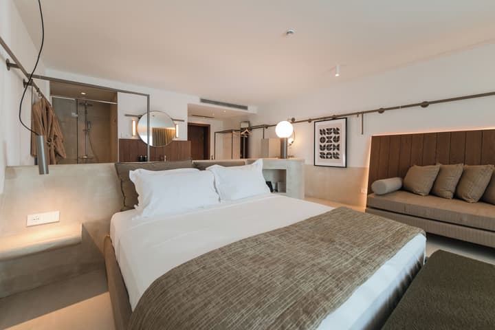 Folie Marine Beach Hotel & Club