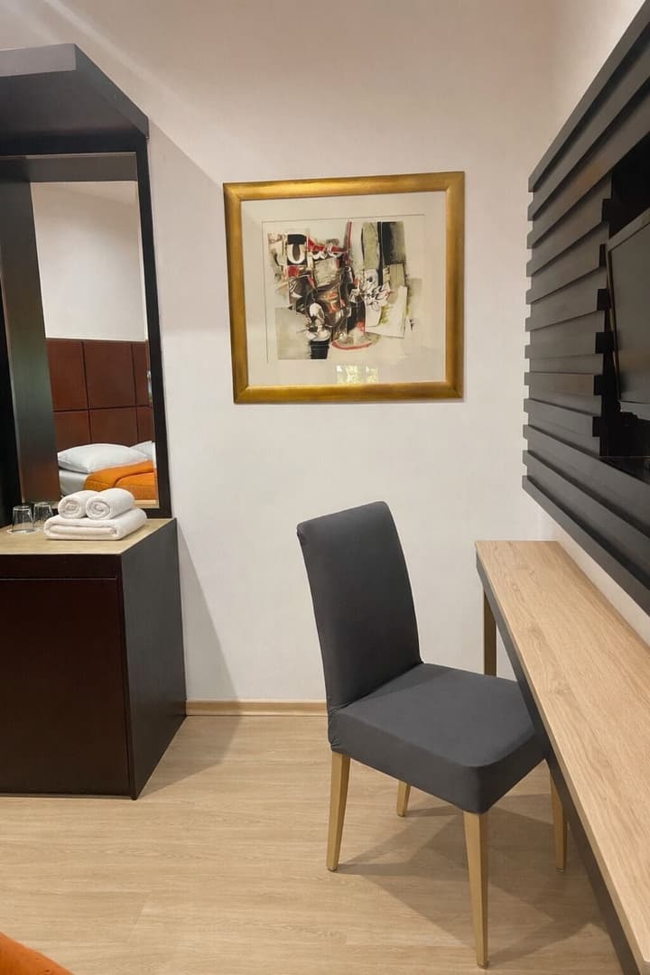 ΙΝΟΗ Athens Hotel