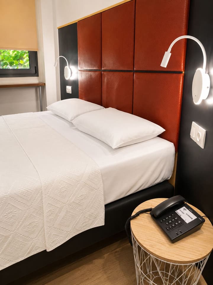 ΙΝΟΗ Athens Hotel