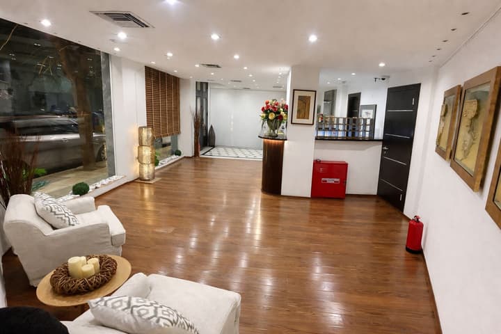 ΙΝΟΗ Athens Hotel
