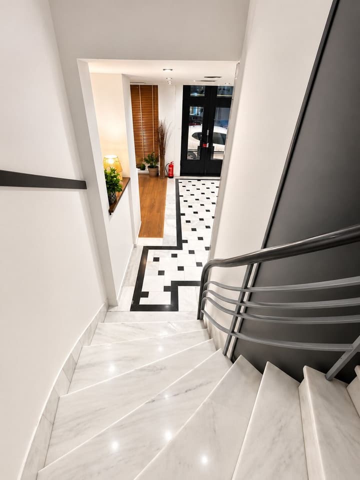 ΙΝΟΗ Athens Hotel