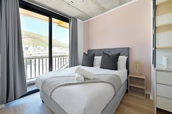 EIGHTY2 ON M - Fluent Serviced Apartments