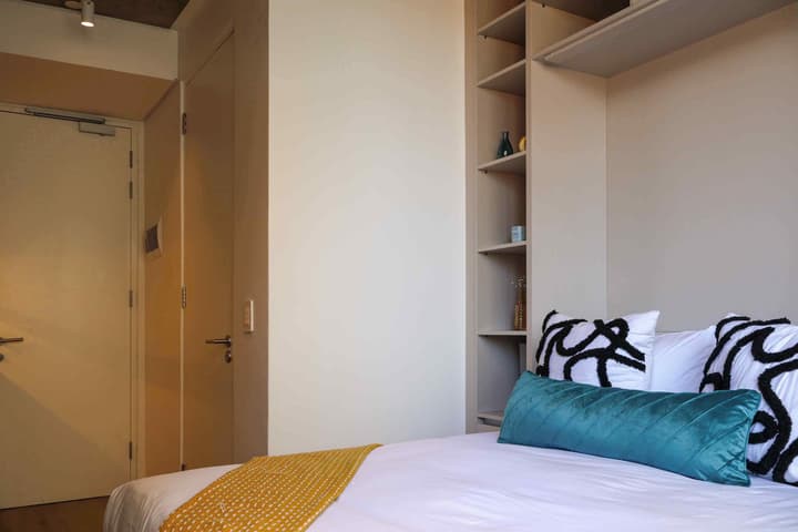 EIGHTY2 ON M - Fluent Serviced Apartments