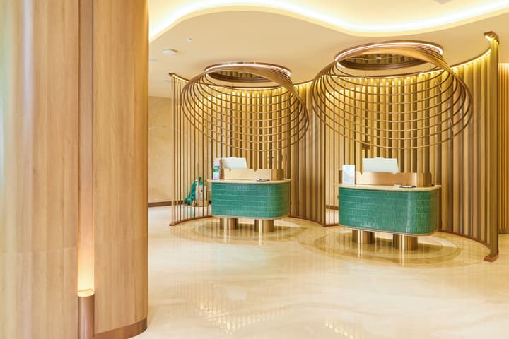 KiN Hotel Thi Sach Edition